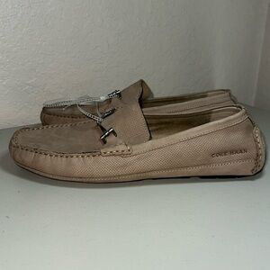 COLE HAAN MEN'S WYATT BIT DRIVER DUNE NUBUCK PERF / CH NICOTINE-T NUBUCK C37273